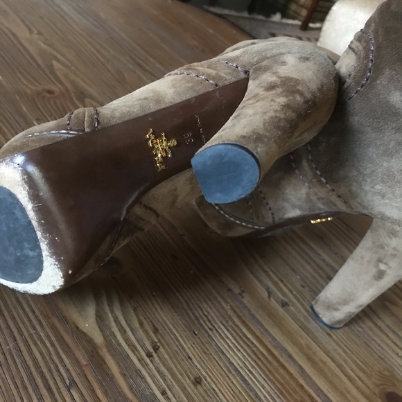 Prada Suede Mid-calf boots 100% Authentic - Picture 4 of 7
